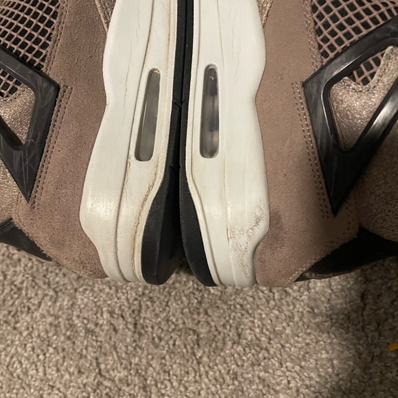 Jordan 4 taupe haze size 10.5 good condition - Picture 8 of 8
